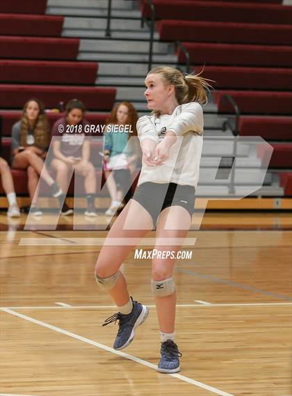 Thumbnail 3 in Deer Creek @ Edmond Memorial photogallery.