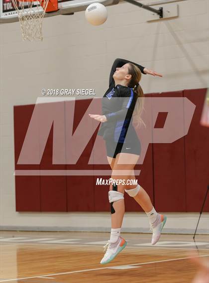 Thumbnail 2 in Deer Creek @ Edmond Memorial photogallery.