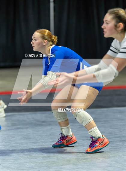 Thumbnail 1 in Morgantown vs. Cabell Midland (WVSSAC Class AAAA Semifinal) photogallery.