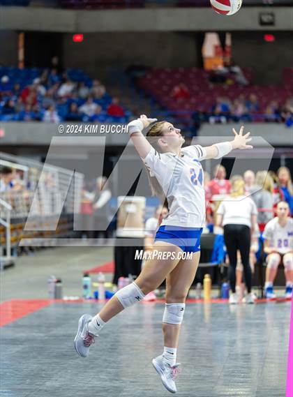 Thumbnail 3 in Morgantown vs. Cabell Midland (WVSSAC Class AAAA Semifinal) photogallery.