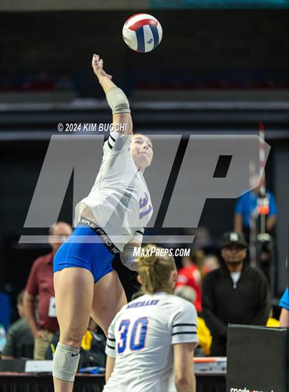 Thumbnail 3 in Morgantown vs. Cabell Midland (WVSSAC Class AAAA Semifinal) photogallery.