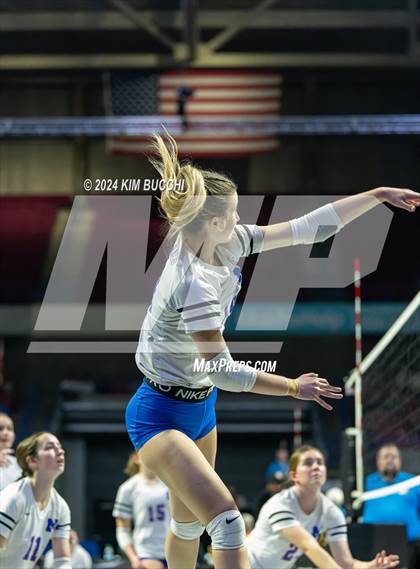 Thumbnail 3 in Morgantown vs. Cabell Midland (WVSSAC Class AAAA Semifinal) photogallery.