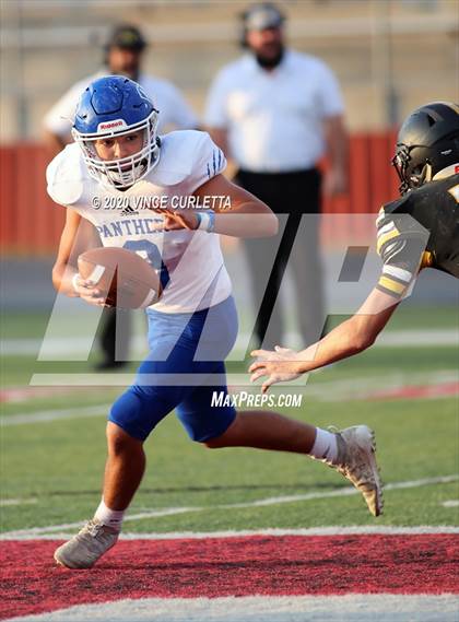 Thumbnail 1 in Jonesboro vs Nueces Canyon (UIL 1A 6-Man D1 Playoff) photogallery.