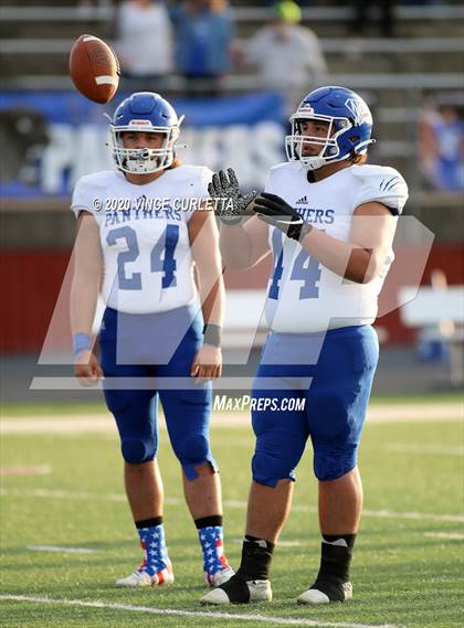 Thumbnail 1 in Jonesboro vs Nueces Canyon (UIL 1A 6-Man D1 Playoff) photogallery.