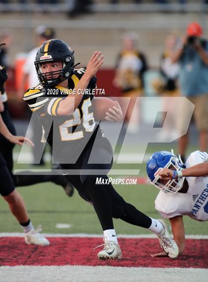 Thumbnail 2 in Jonesboro vs Nueces Canyon (UIL 1A 6-Man D1 Playoff) photogallery.
