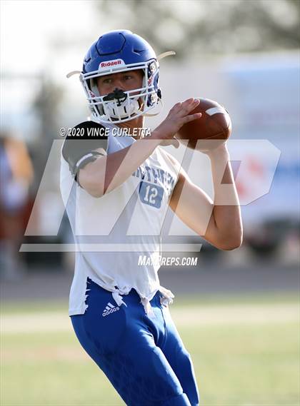 Thumbnail 3 in Jonesboro vs Nueces Canyon (UIL 1A 6-Man D1 Playoff) photogallery.