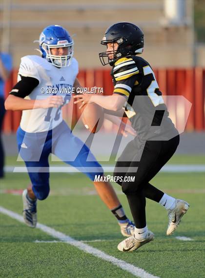 Thumbnail 2 in Jonesboro vs Nueces Canyon (UIL 1A 6-Man D1 Playoff) photogallery.