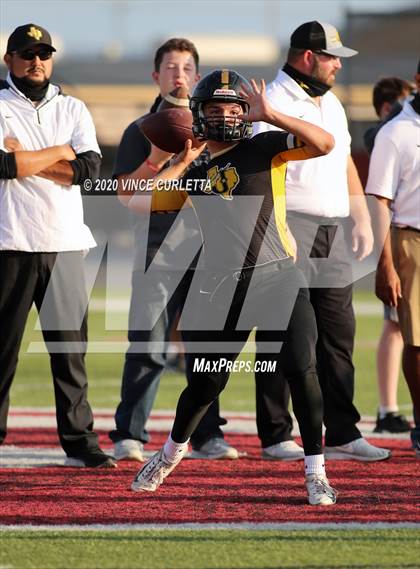Thumbnail 3 in Jonesboro vs Nueces Canyon (UIL 1A 6-Man D1 Playoff) photogallery.