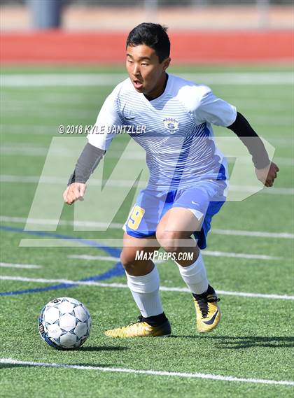 Thumbnail 1 in Gainesville vs Sunnyvale (Highway 5 Showcase) photogallery.