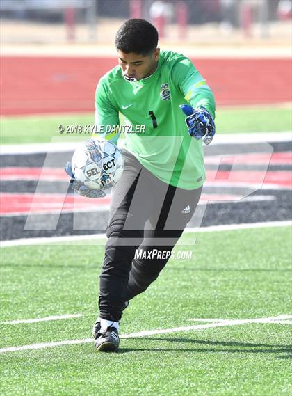 Thumbnail 3 in Gainesville vs Sunnyvale (Highway 5 Showcase) photogallery.