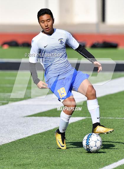 Thumbnail 1 in Gainesville vs Sunnyvale (Highway 5 Showcase) photogallery.