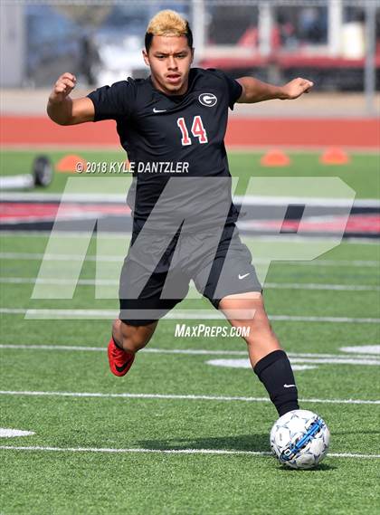 Thumbnail 1 in Gainesville vs Sunnyvale (Highway 5 Showcase) photogallery.