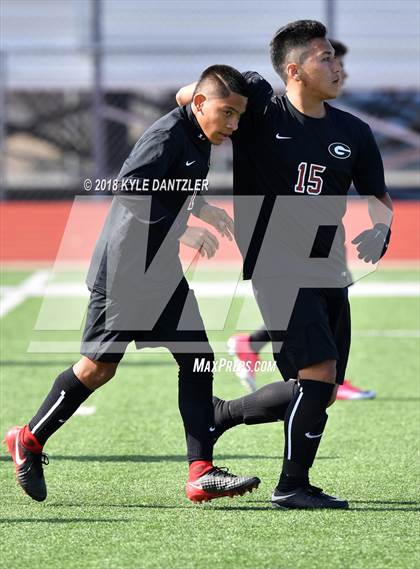 Thumbnail 3 in Gainesville vs Sunnyvale (Highway 5 Showcase) photogallery.