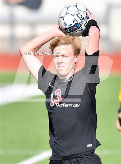 Thumbnail 3 in Gainesville vs Sunnyvale (Highway 5 Showcase) photogallery.