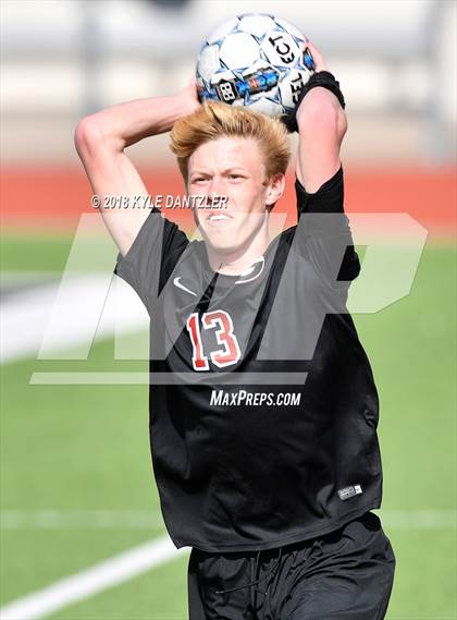 Thumbnail 2 in Gainesville vs Sunnyvale (Highway 5 Showcase) photogallery.
