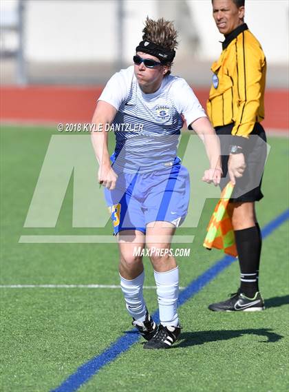 Thumbnail 3 in Gainesville vs Sunnyvale (Highway 5 Showcase) photogallery.