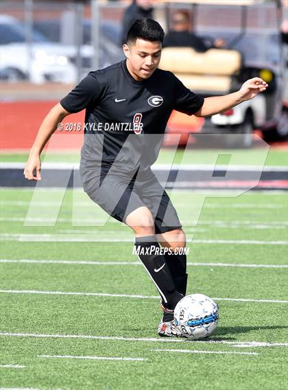 Thumbnail 3 in Gainesville vs Sunnyvale (Highway 5 Showcase) photogallery.