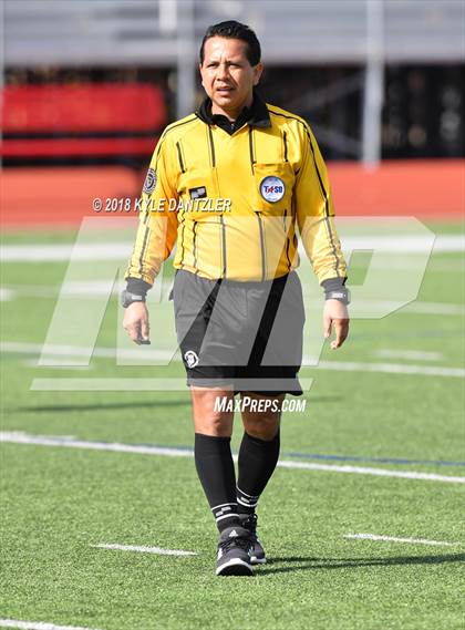 Thumbnail 1 in Gainesville vs Sunnyvale (Highway 5 Showcase) photogallery.