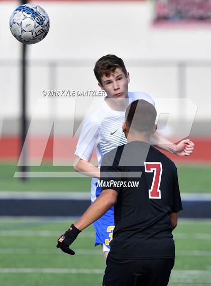 Thumbnail 1 in Gainesville vs Sunnyvale (Highway 5 Showcase) photogallery.
