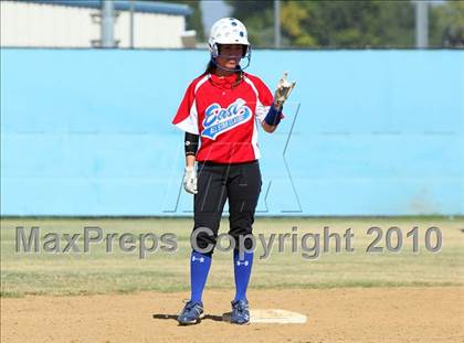 Thumbnail 2 in SFV East-West All-Star Classic photogallery.