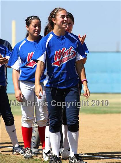 Thumbnail 1 in SFV East-West All-Star Classic photogallery.