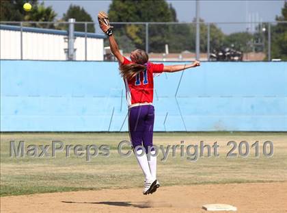 Thumbnail 1 in SFV East-West All-Star Classic photogallery.