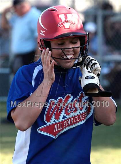 Thumbnail 2 in SFV East-West All-Star Classic photogallery.