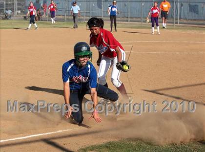 Thumbnail 2 in SFV East-West All-Star Classic photogallery.