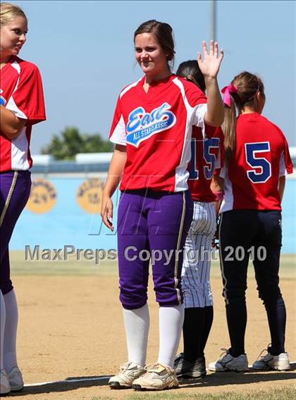 Thumbnail 1 in SFV East-West All-Star Classic photogallery.