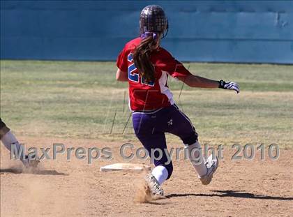 Thumbnail 2 in SFV East-West All-Star Classic photogallery.