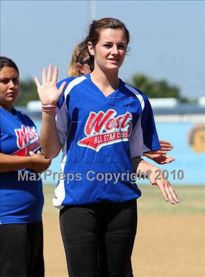 Thumbnail 1 in SFV East-West All-Star Classic photogallery.