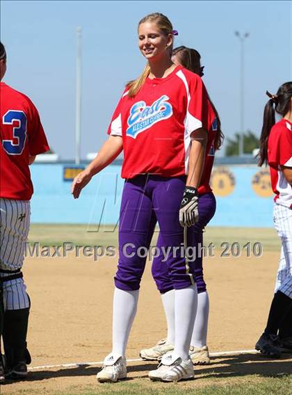 Thumbnail 1 in SFV East-West All-Star Classic photogallery.