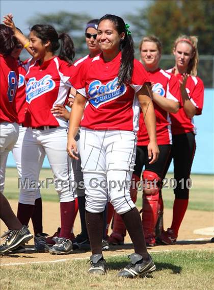 Thumbnail 2 in SFV East-West All-Star Classic photogallery.