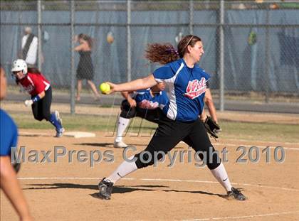 Thumbnail 1 in SFV East-West All-Star Classic photogallery.