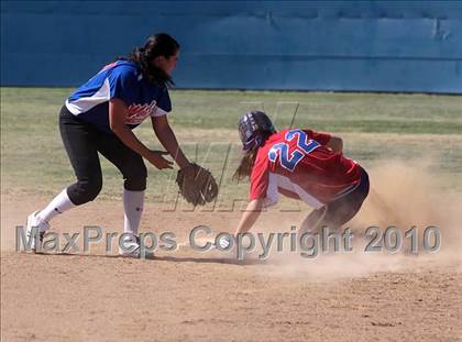 Thumbnail 3 in SFV East-West All-Star Classic photogallery.