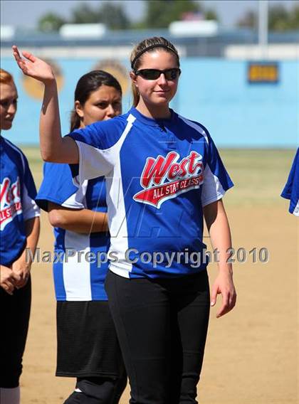 Thumbnail 1 in SFV East-West All-Star Classic photogallery.