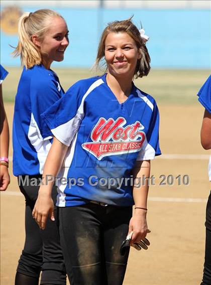 Thumbnail 2 in SFV East-West All-Star Classic photogallery.