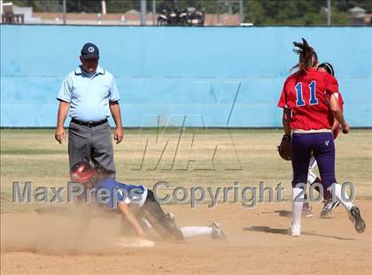 Thumbnail 3 in SFV East-West All-Star Classic photogallery.