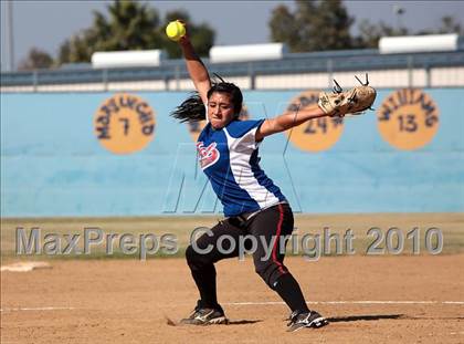 Thumbnail 1 in SFV East-West All-Star Classic photogallery.
