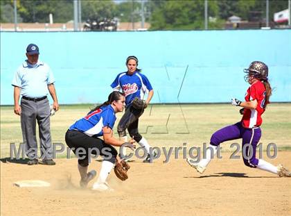 Thumbnail 3 in SFV East-West All-Star Classic photogallery.