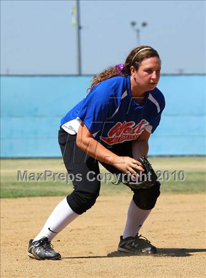 Thumbnail 1 in SFV East-West All-Star Classic photogallery.