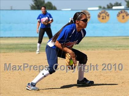 Thumbnail 1 in SFV East-West All-Star Classic photogallery.