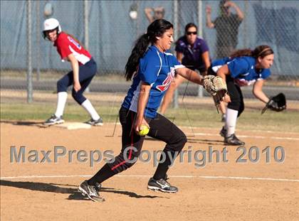 Thumbnail 3 in SFV East-West All-Star Classic photogallery.