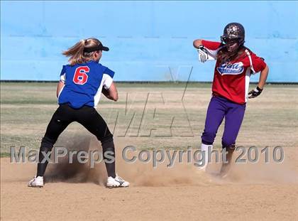 Thumbnail 3 in SFV East-West All-Star Classic photogallery.