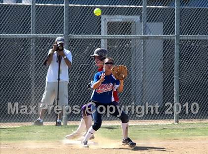 Thumbnail 2 in SFV East-West All-Star Classic photogallery.