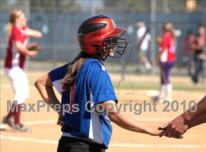 Thumbnail 3 in SFV East-West All-Star Classic photogallery.