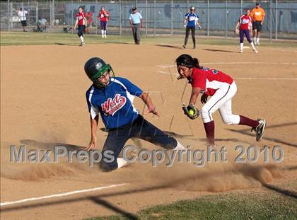 Thumbnail 1 in SFV East-West All-Star Classic photogallery.