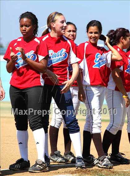 Thumbnail 1 in SFV East-West All-Star Classic photogallery.