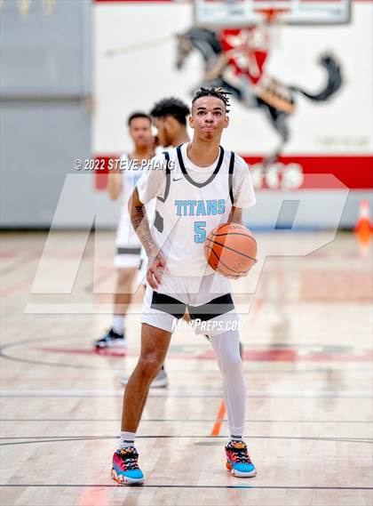 Thumbnail 1 in Burbank @ Bradshaw Christian (Cordova Christmas Classic) photogallery.