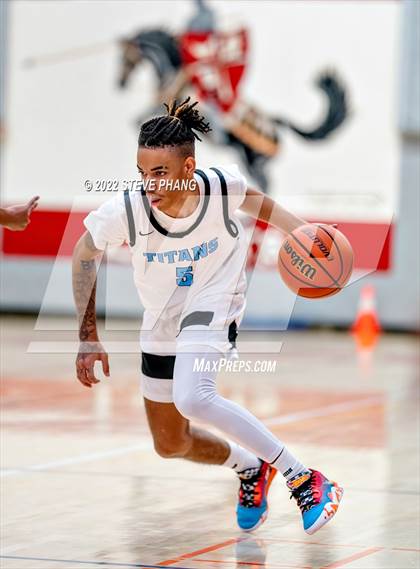 Thumbnail 2 in Burbank @ Bradshaw Christian (Cordova Christmas Classic) photogallery.